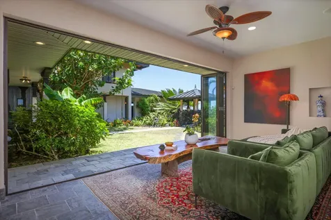 95-4667 Hawaii Belt Road Naalehu HI 96772