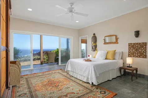 95-4667 Hawaii Belt Road Naalehu HI 96772