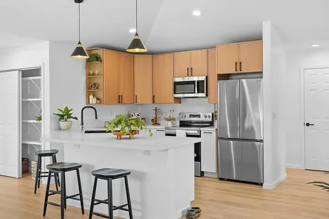 15-2003 31st Avenue Keaau HI 96749