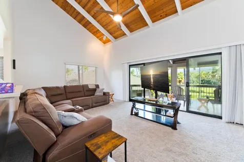 78-261 Manukai Street Kailua-kona HI 96740