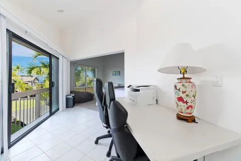 78-261 Manukai Street Kailua-kona HI 96740