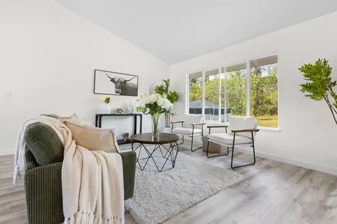 15-1444 23rd Avenue Keaau HI 96749