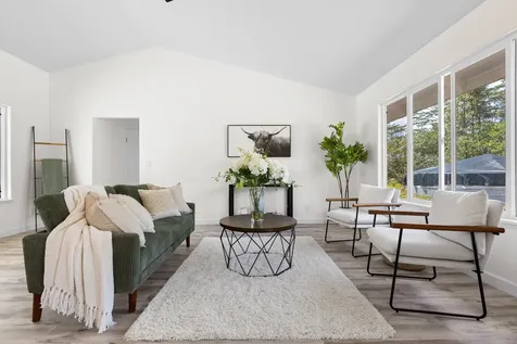 15-1444 23rd Avenue Keaau HI 96749