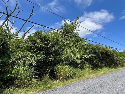 4th Avenue Keaau HI 96749