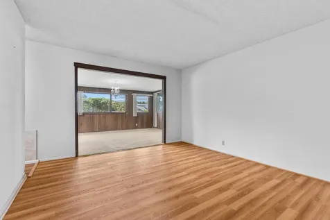 15 Kaulana Street Hilo HI 96720