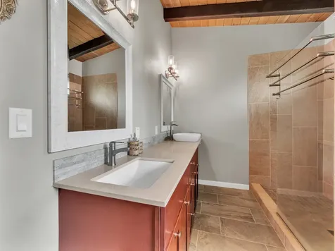 94-5819 Kilo Makani Place Naalehu HI 96772