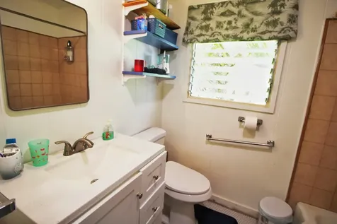 15-3011 Kekauonohi Street Pahoa HI 96778