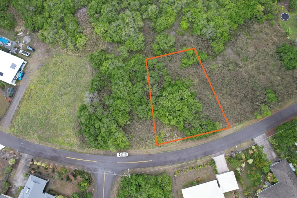 Hekau Street Naalehu HI 96772