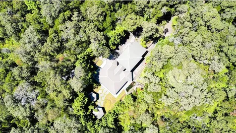 19-4218 Kawailehua Road Volcano HI 96785