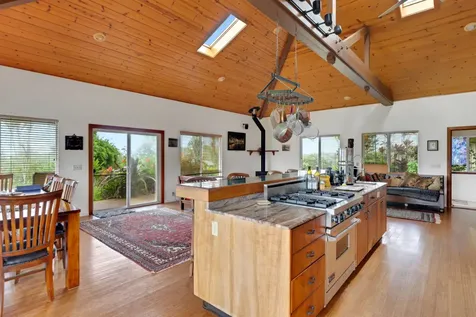 47-5254 Waikoekoe Lane Honokaa HI 96727