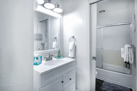 76-6233 Alii Drive Kailua-kona HI 96740