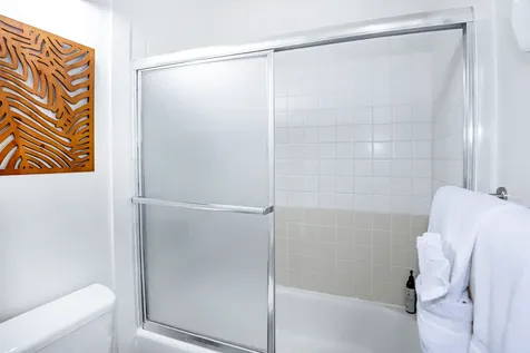 76-6233 Alii Drive Kailua-kona HI 96740