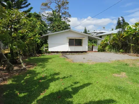 54 Derby Lane Hilo HI 96720