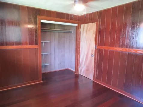 54 Derby Lane Hilo HI 96720