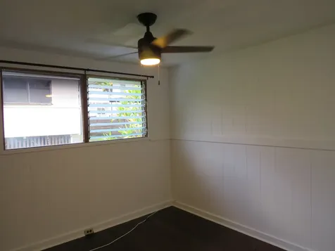 54 Derby Lane Hilo HI 96720