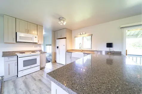 18-1264 Volcano Road Mountain View HI 96771