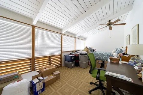 930 Kumukoa Street Hilo HI 96720