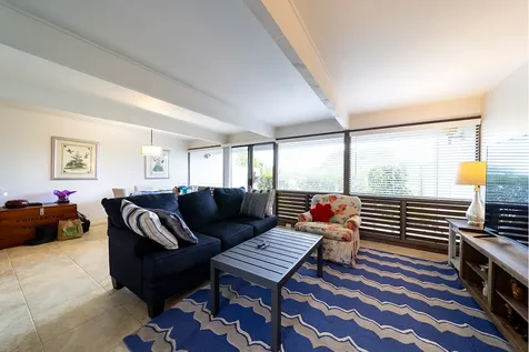 930 Kumukoa Street Hilo HI 96720