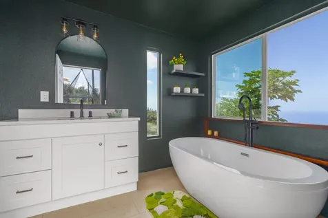 87-2793 Hawaii Belt Road Captain Cook HI 96704