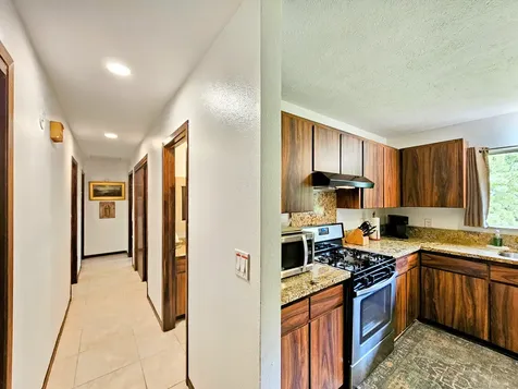 15-2037 24th Avenue Keaau HI 96749