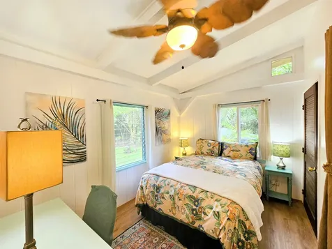 15-2037 24th Avenue Keaau HI 96749