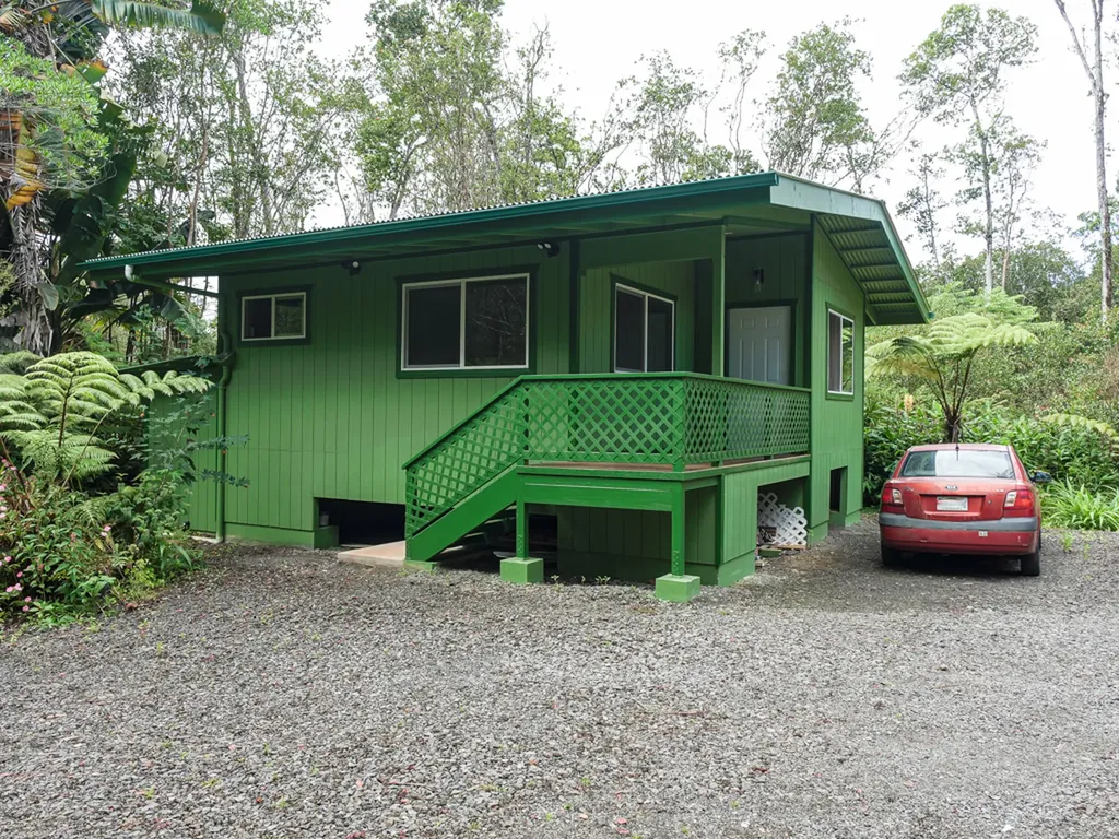 1 9th Road Volcano HI 96785