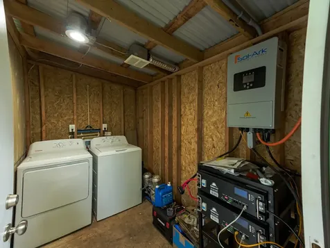 1 9th Road Volcano HI 96785