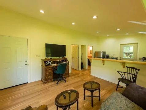 1 9th Road Volcano HI 96785