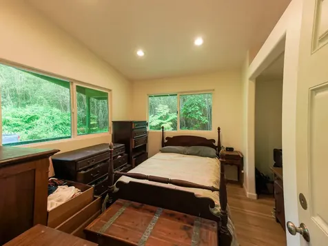 1 9th Road Volcano HI 96785