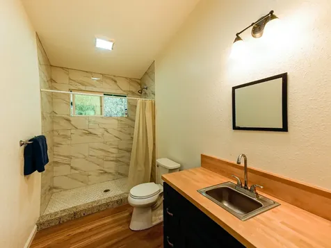 1 9th Road Volcano HI 96785