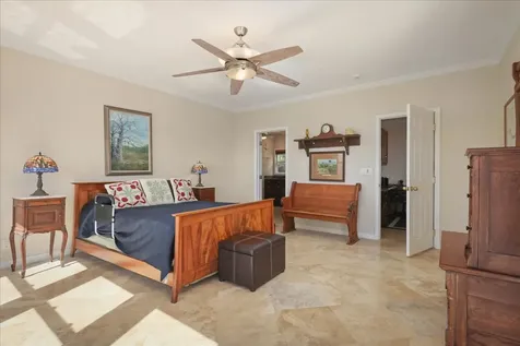 82-5957 Wakida Drive Captain Cook HI 96704