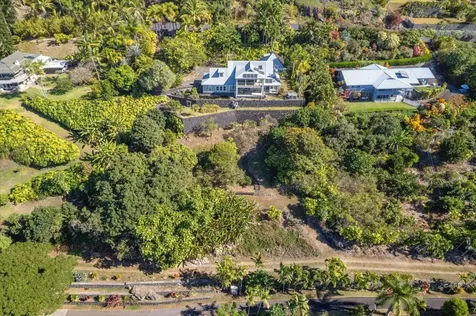 82-5957 Wakida Drive Captain Cook HI 96704