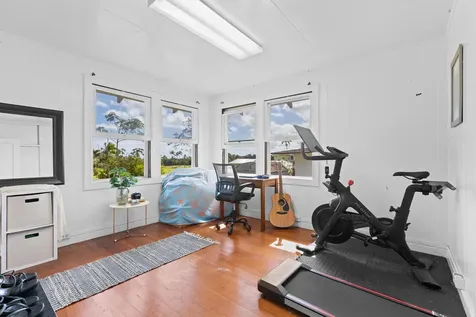 527 Iwalani Street Hilo HI 96720