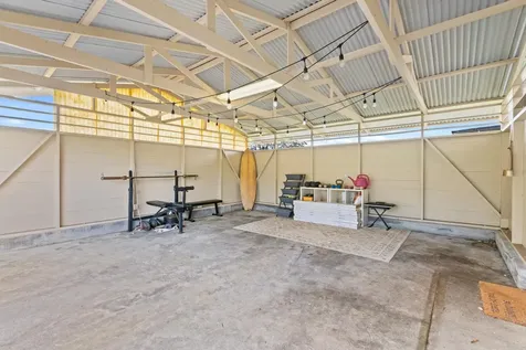 527 Iwalani Street Hilo HI 96720