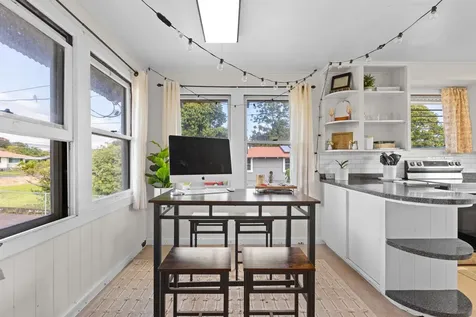 527 Iwalani Street Hilo HI 96720