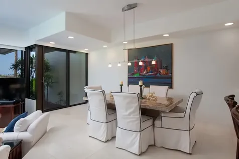 68-1050 Mauna Lani Drive Kamuela HI 96743