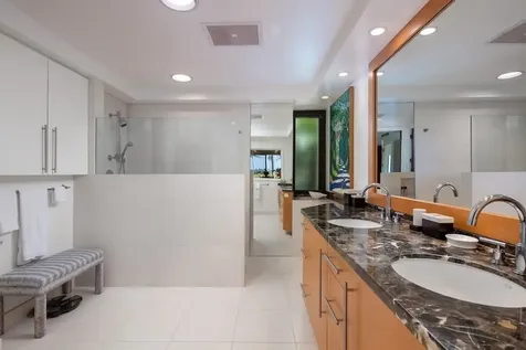 68-1050 Mauna Lani Drive Kamuela HI 96743