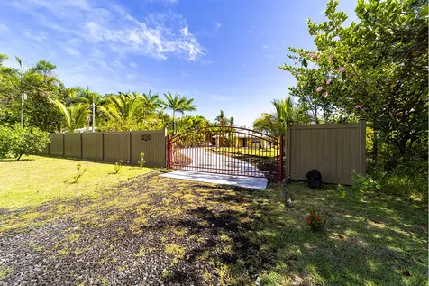 15-1495 Beach Road Keaau HI 96749