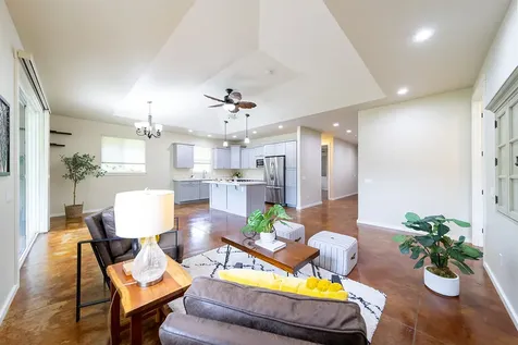 15-1495 Beach Road Keaau HI 96749