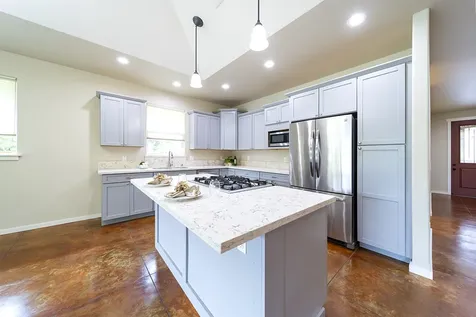 15-1495 Beach Road Keaau HI 96749