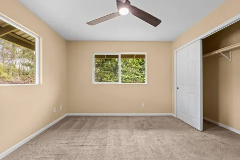 15-1691 21st Avenue Keaau HI 96749