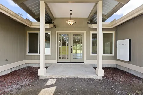 15-1691 21st Avenue Keaau HI 96749