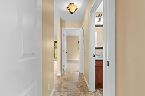 15-1691 21st Avenue Keaau HI 96749