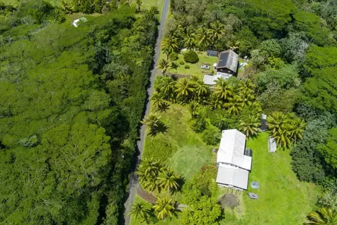 3RD Avenue Keaau HI 96749
