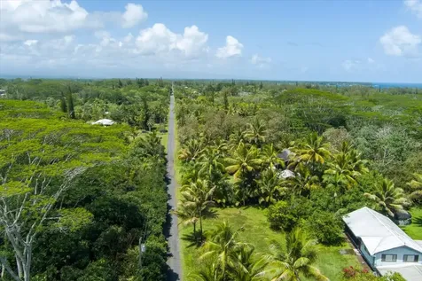 3RD Avenue Keaau HI 96749