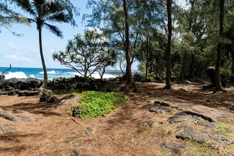 3RD Avenue Keaau HI 96749