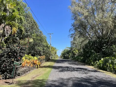 15-1909 3rd Avenue Keaau HI 96749