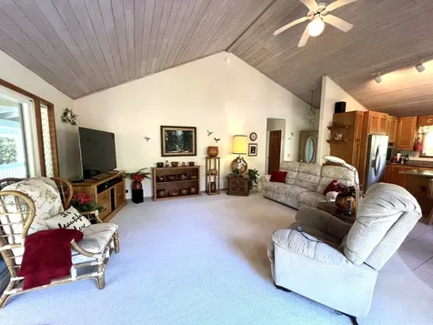 15-1909 3rd Avenue Keaau HI 96749