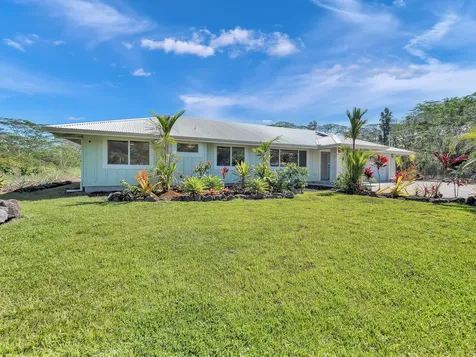 15-2043 4th Avenue Keaau HI 96749