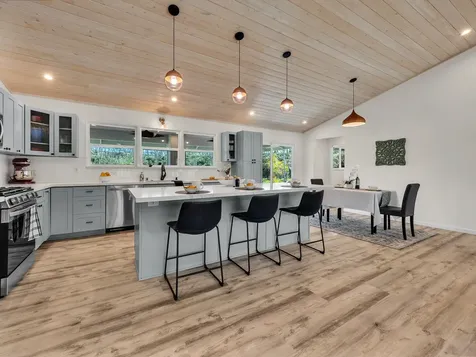 15-2043 4th Avenue Keaau HI 96749